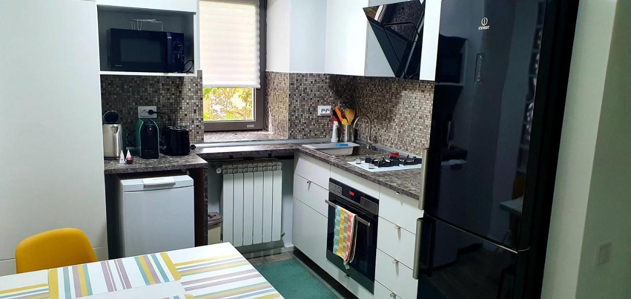Nordapartament Suceava Ngoại thất bức ảnh
